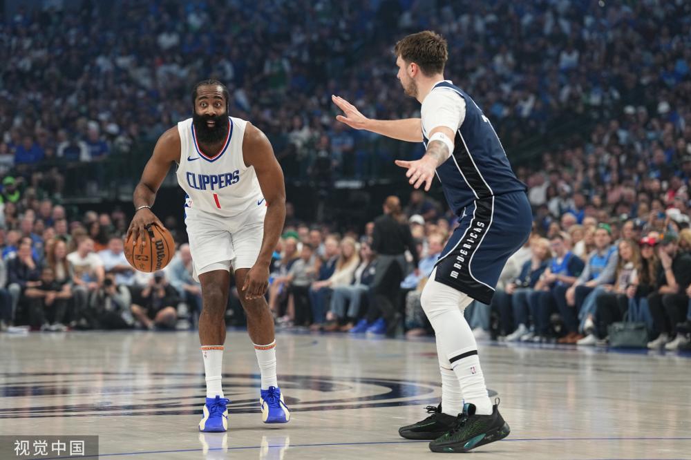 的表现让人 的表现让人